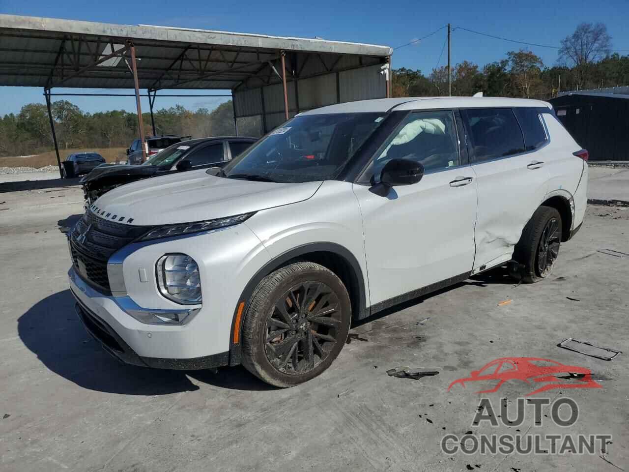 MITSUBISHI OUTLANDER 2023 - JA4J4UA88PZ018797