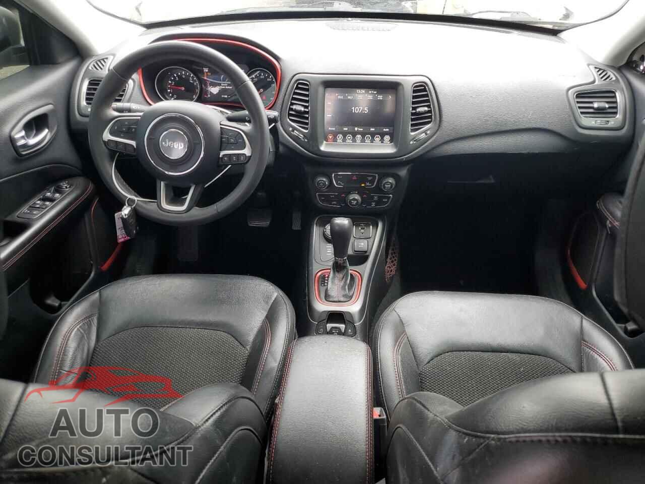 JEEP COMPASS 2021 - 3C4NJDDB8MT590012