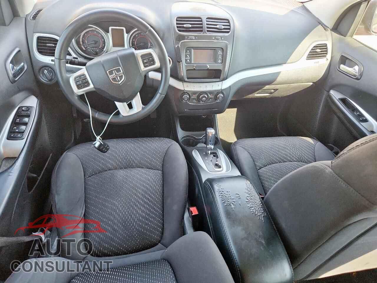 DODGE JOURNEY 2013 - 3C4PDCAB0DT555883