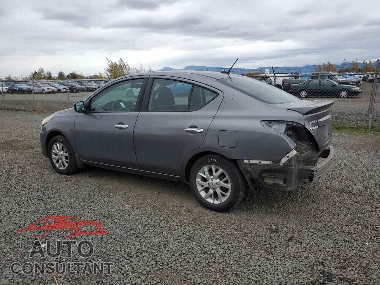 NISSAN VERSA 2017 - 3N1CN7AP7HL905680