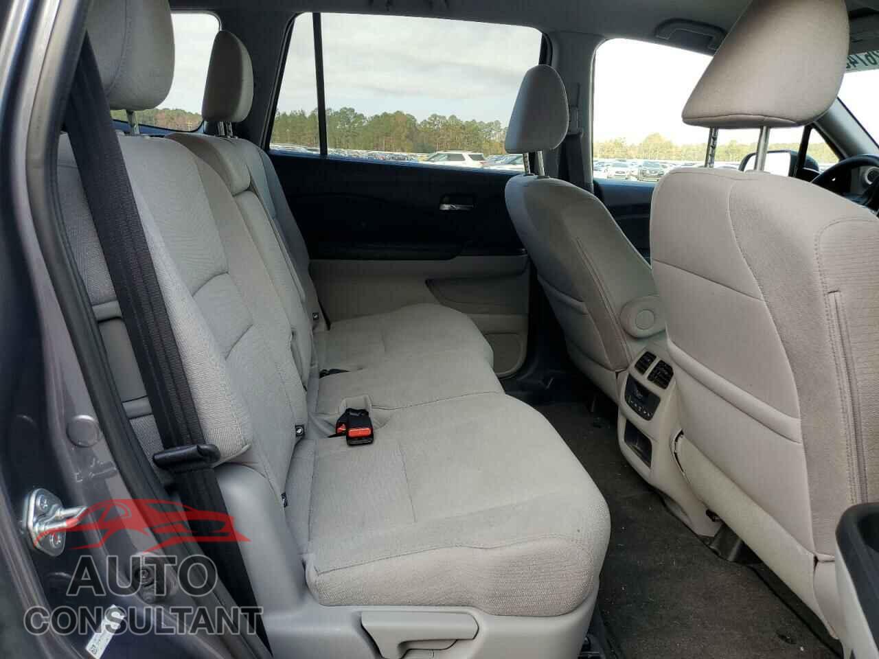 HONDA PILOT 2016 - 5FNYF5H40GB007869