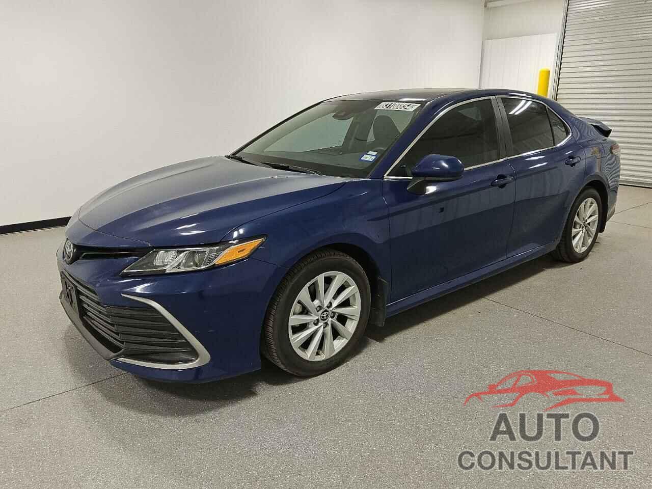 TOYOTA CAMRY 2023 - 4T1C11AK8PU079139