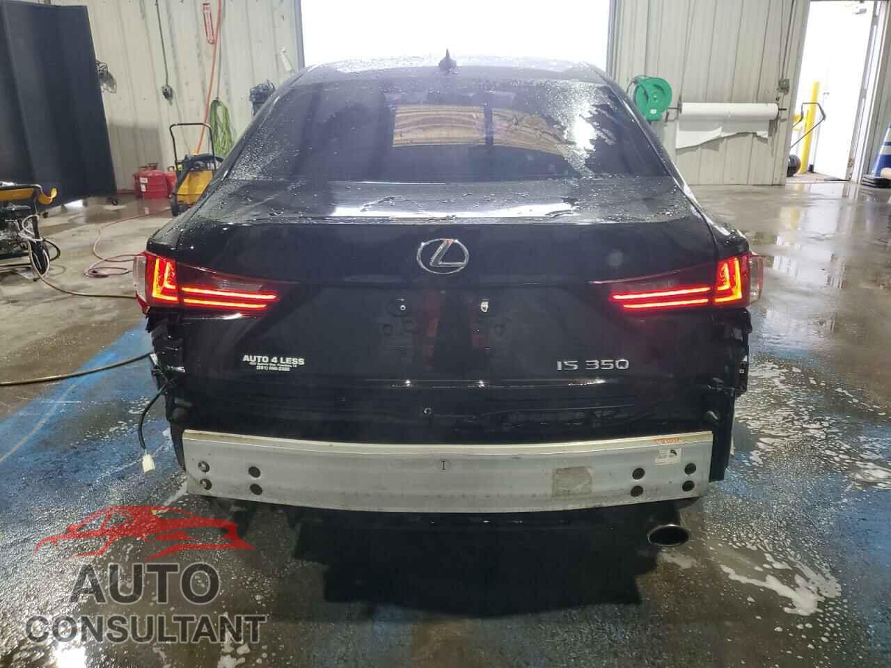 LEXUS IS 2015 - JTHBE1D23F5019809