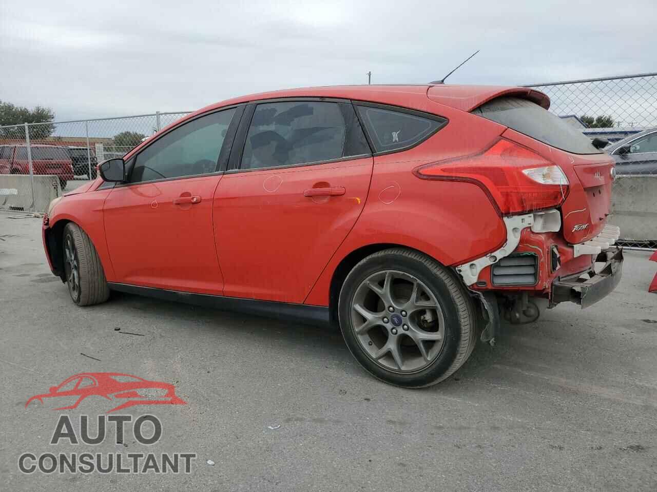 FORD FOCUS 2014 - 1FADP3K21EL252039