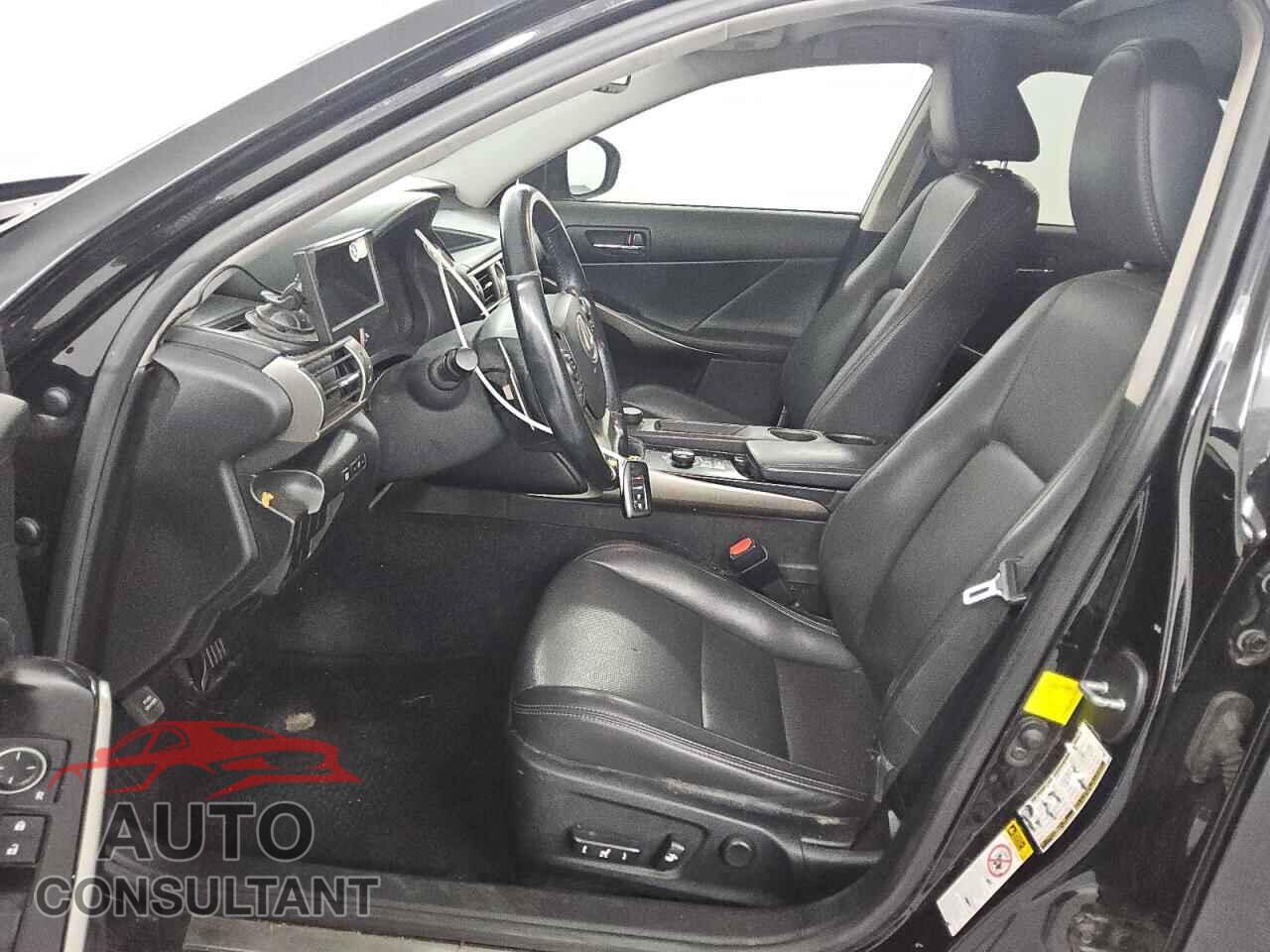 LEXUS IS 2014 - JTHBF1D2XE5014747