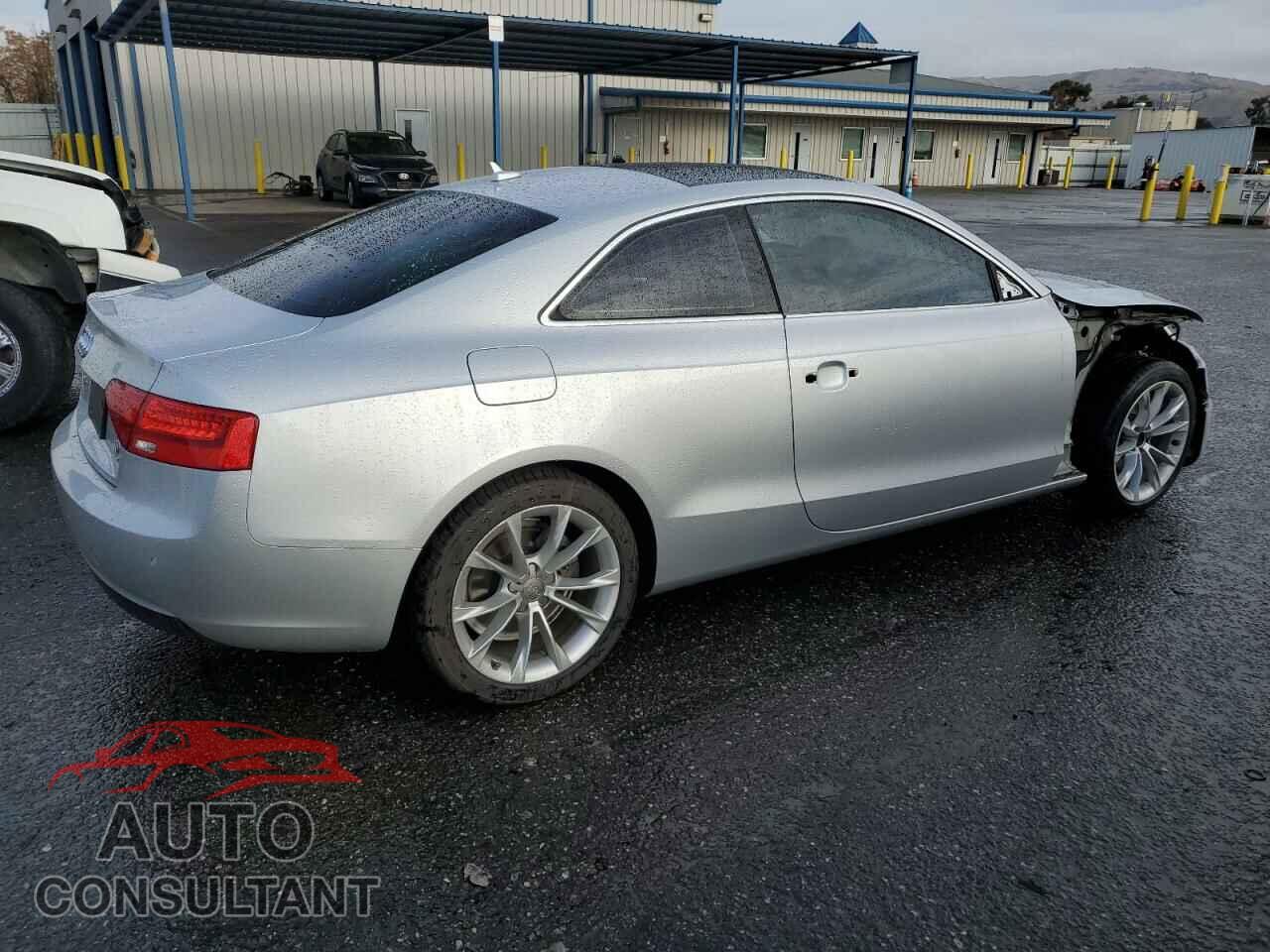 AUDI A5 2013 - WAULFAFR4DA047357