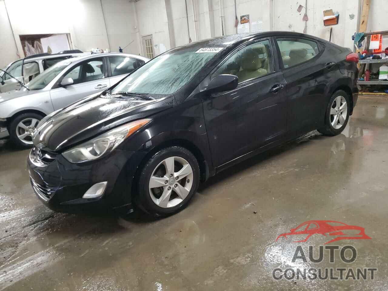 HYUNDAI ELANTRA 2013 - KMHDH4AE8DU582533