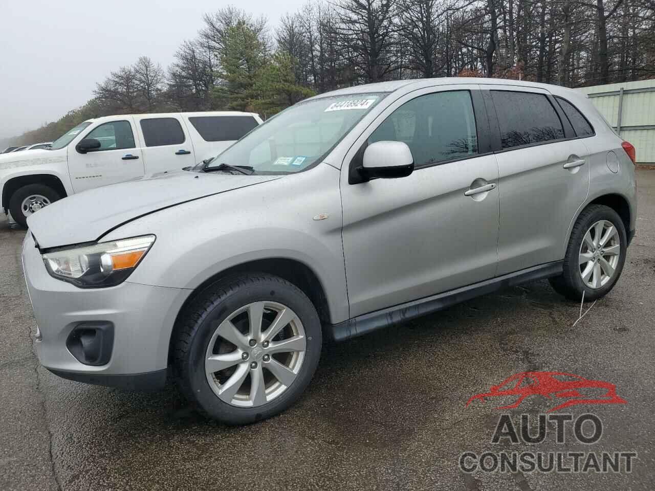 MITSUBISHI OUTLANDER 2015 - 4A4AR3AU6FE024210