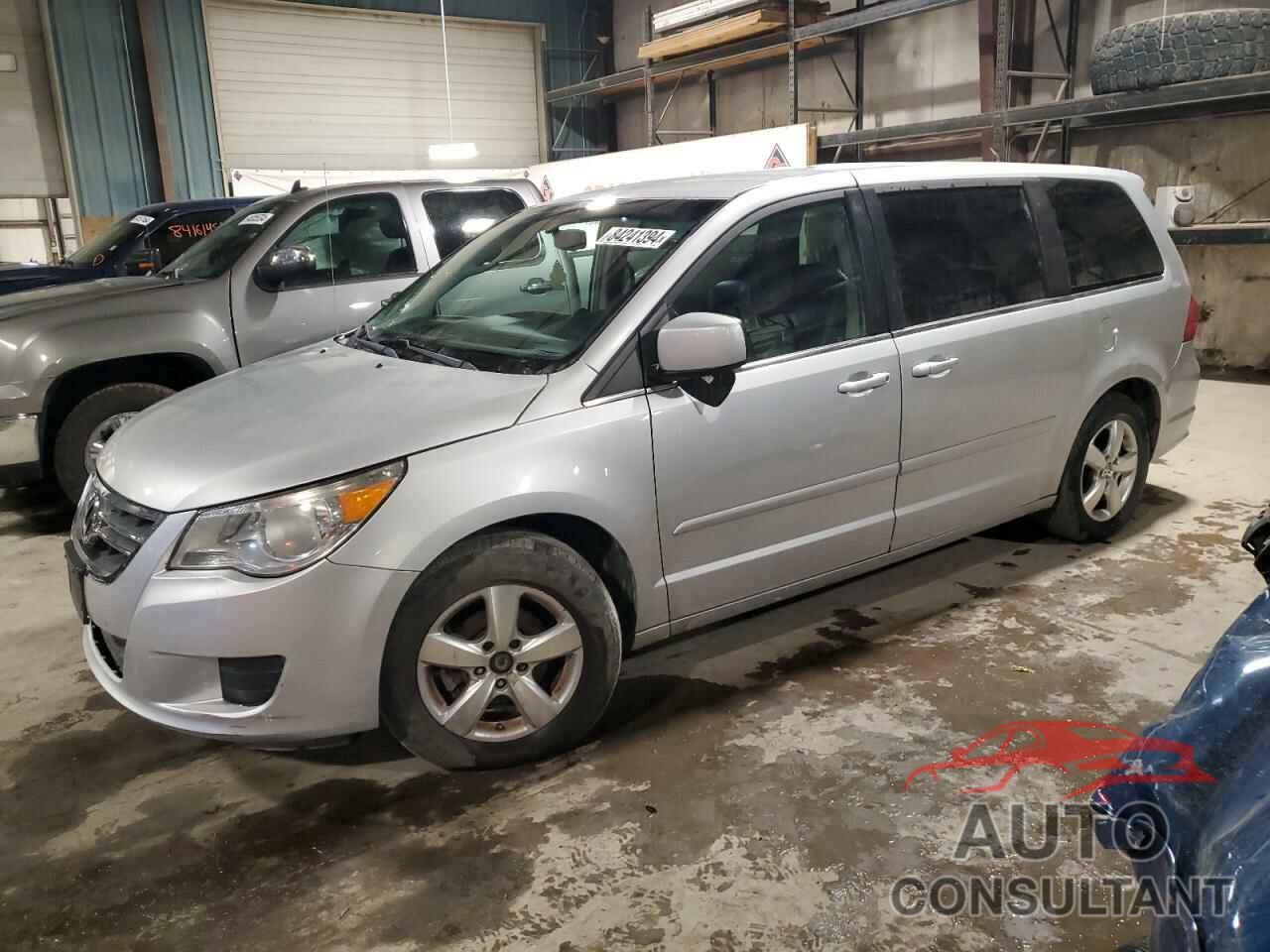 VOLKSWAGEN ROUTAN 2009 - 2V8HW54X39R608365