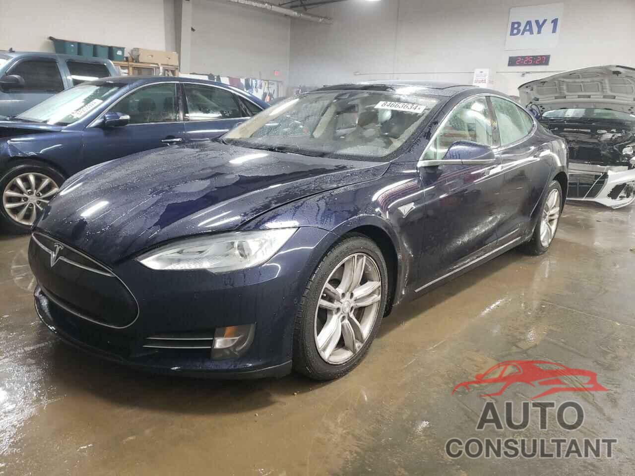 TESLA MODEL S 2015 - 5YJSA1H26FFP73342