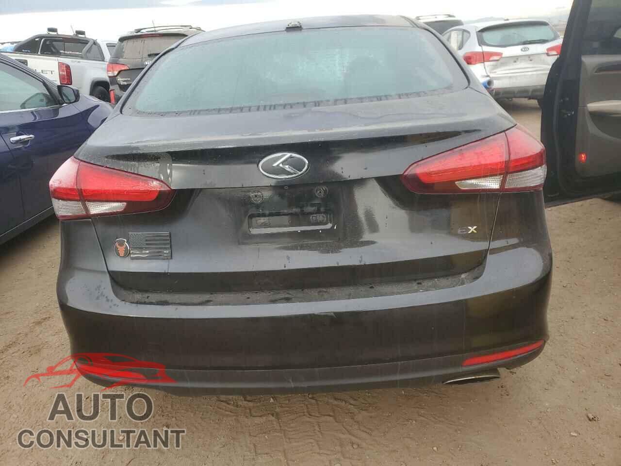 KIA FORTE 2017 - 3KPFL4A87HE037014