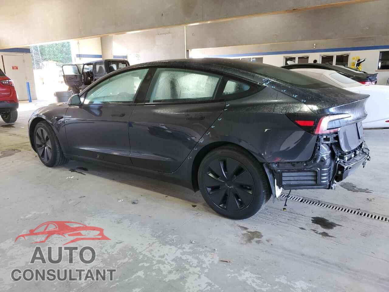 TESLA MODEL 3 2024 - 5YJ3E1EA2RF726205