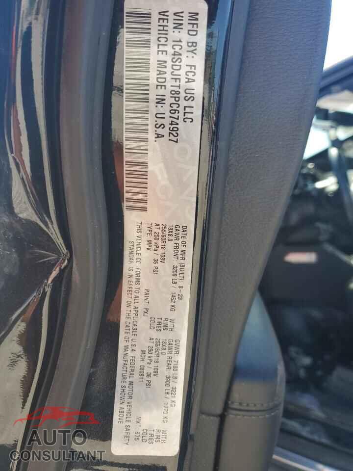 DODGE DURANGO 2023 - 1C4SDJFT8PC674927