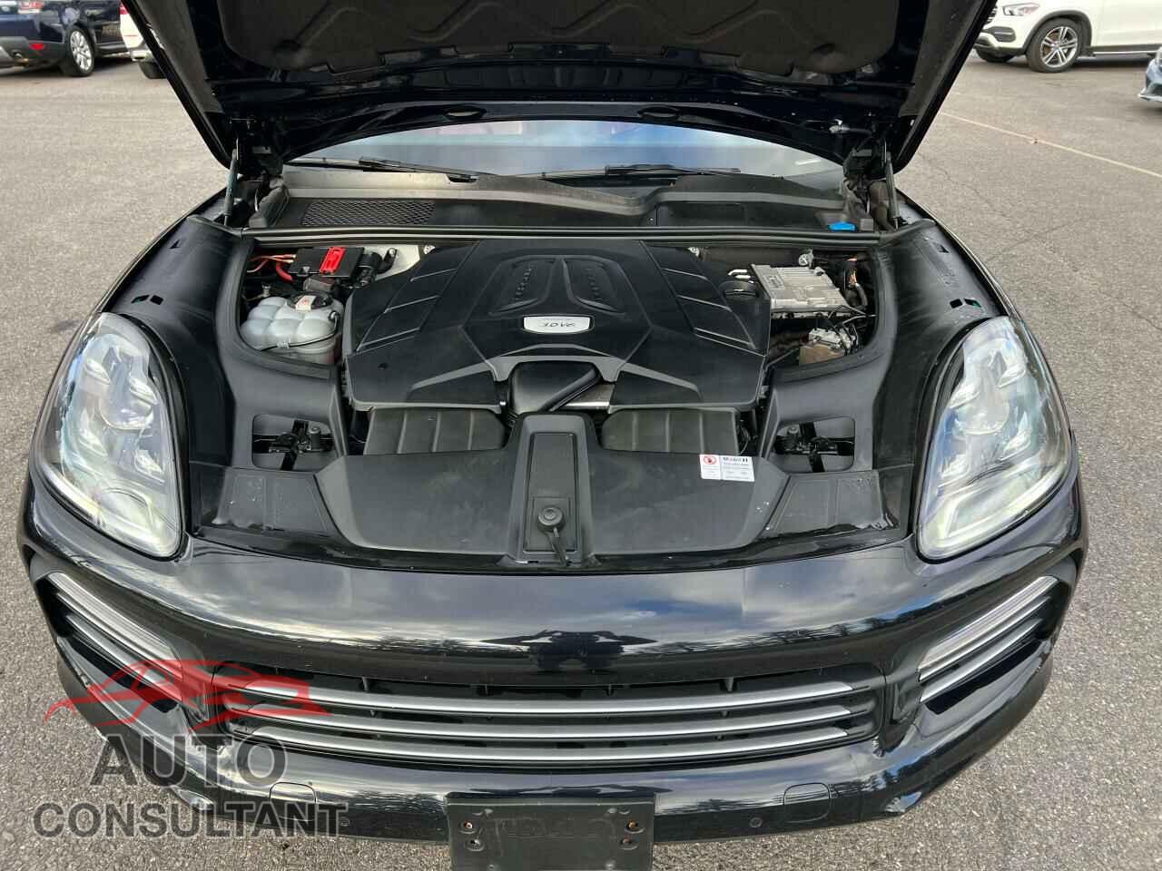PORSCHE CAYENNE 2019 - WP1AA2AY6KDA03836