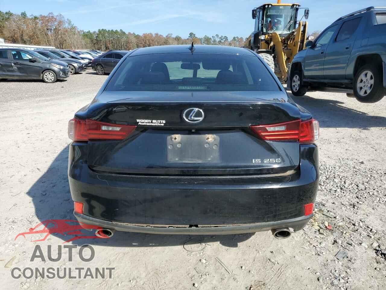 LEXUS IS 2014 - JTHBF1D25E5017927