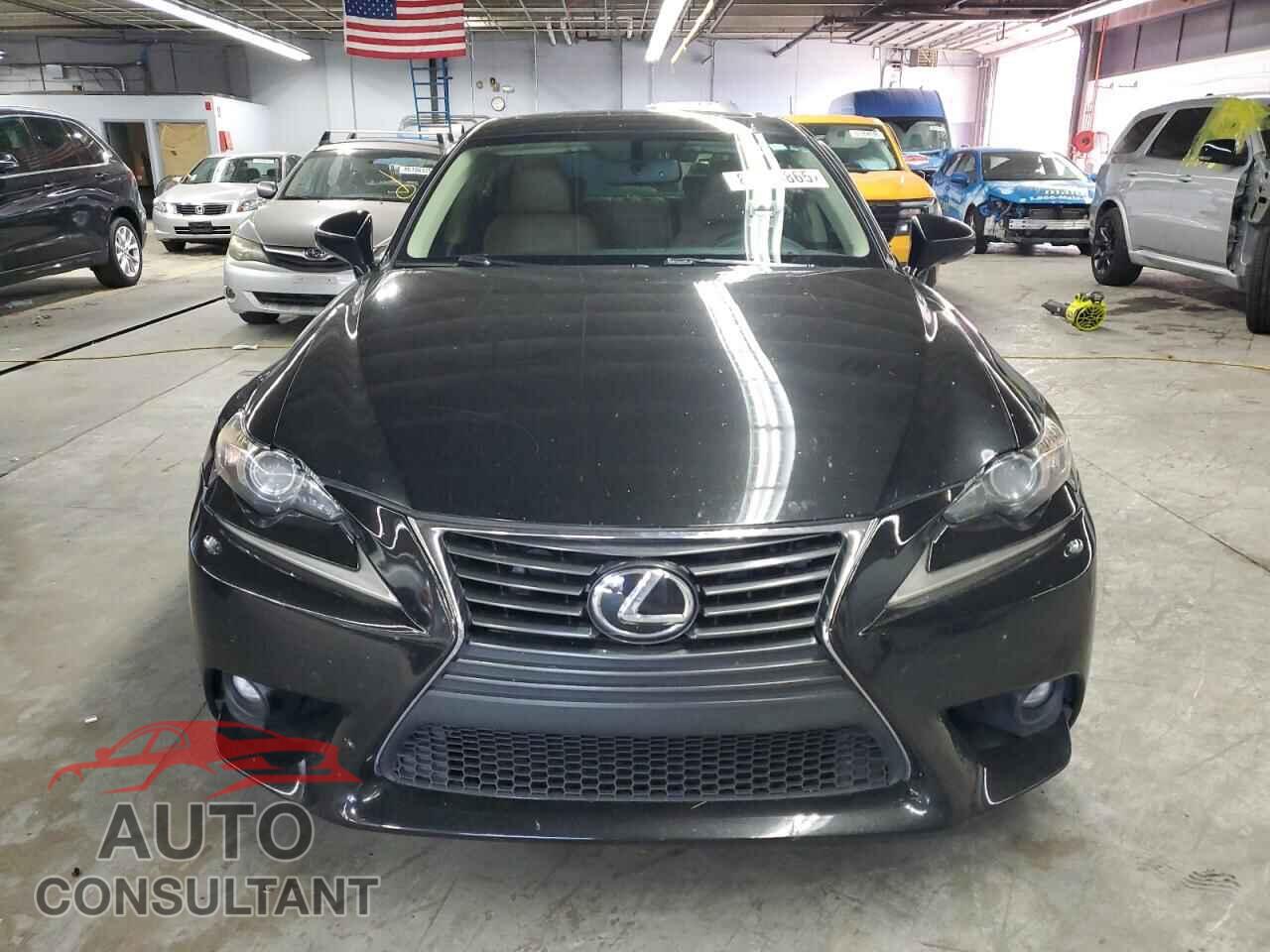 LEXUS IS 2015 - JTHCF1D21F5016439