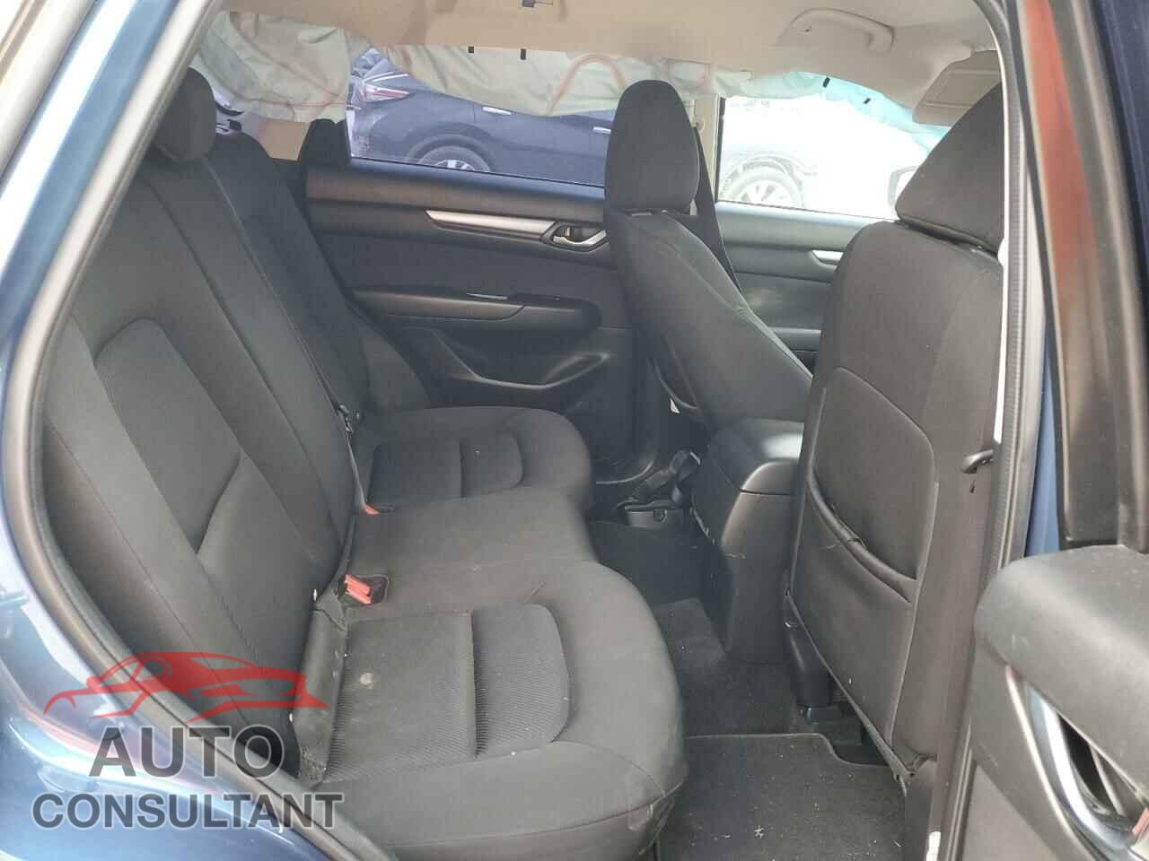 MAZDA CX-5 2017 - JM3KFABL4H0156856