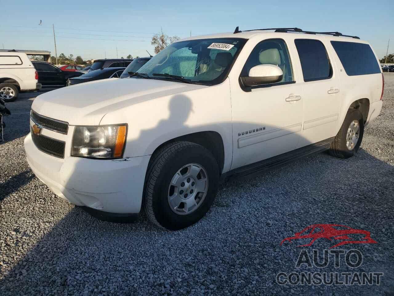 CHEVROLET SUBURBAN 2014 - 1GNSCJE09ER119528