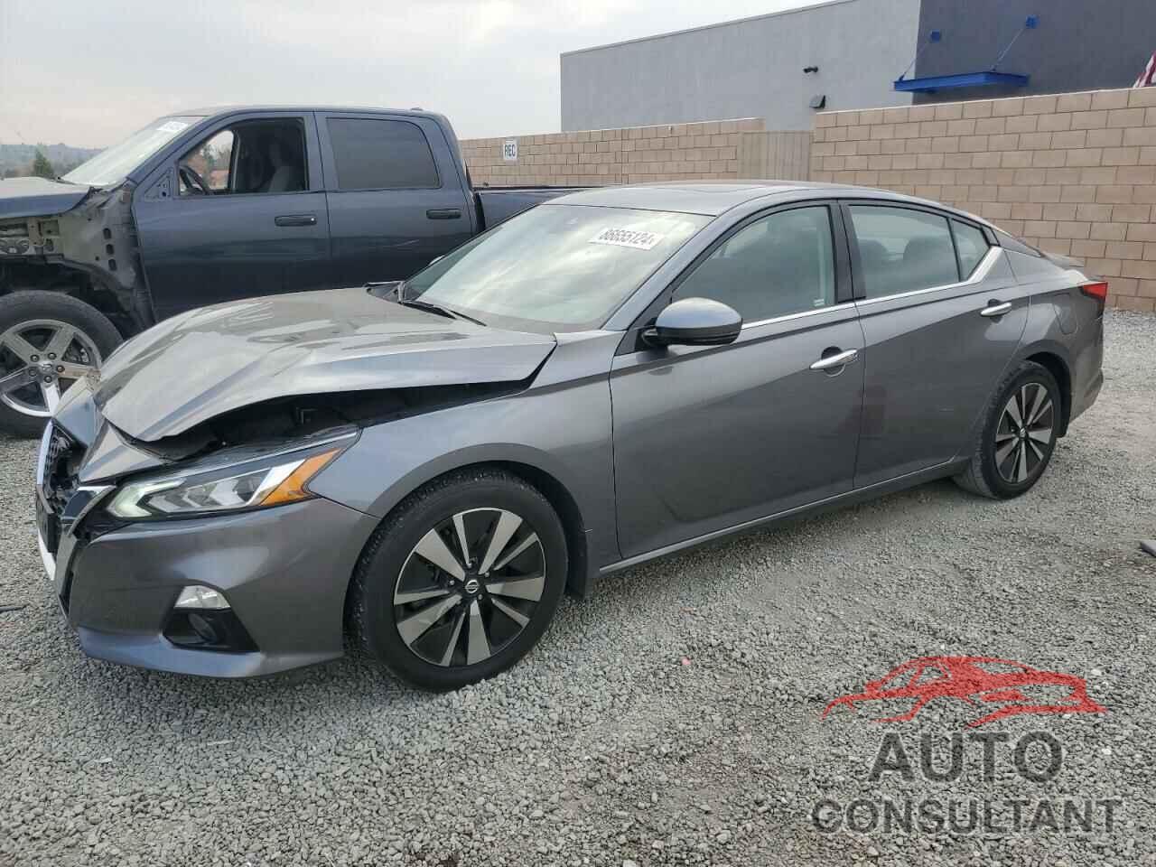 NISSAN ALTIMA 2019 - 1N4BL4DV2KC143097