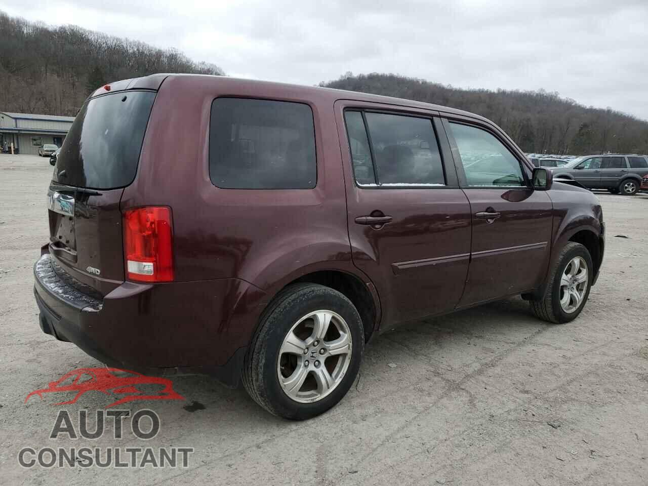 HONDA PILOT 2013 - 5FNYF4H57DB033349
