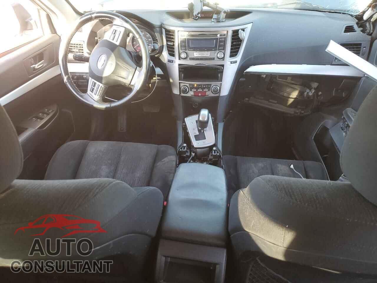 SUBARU OUTBACK 2013 - 4S4BRCCC8D3255940