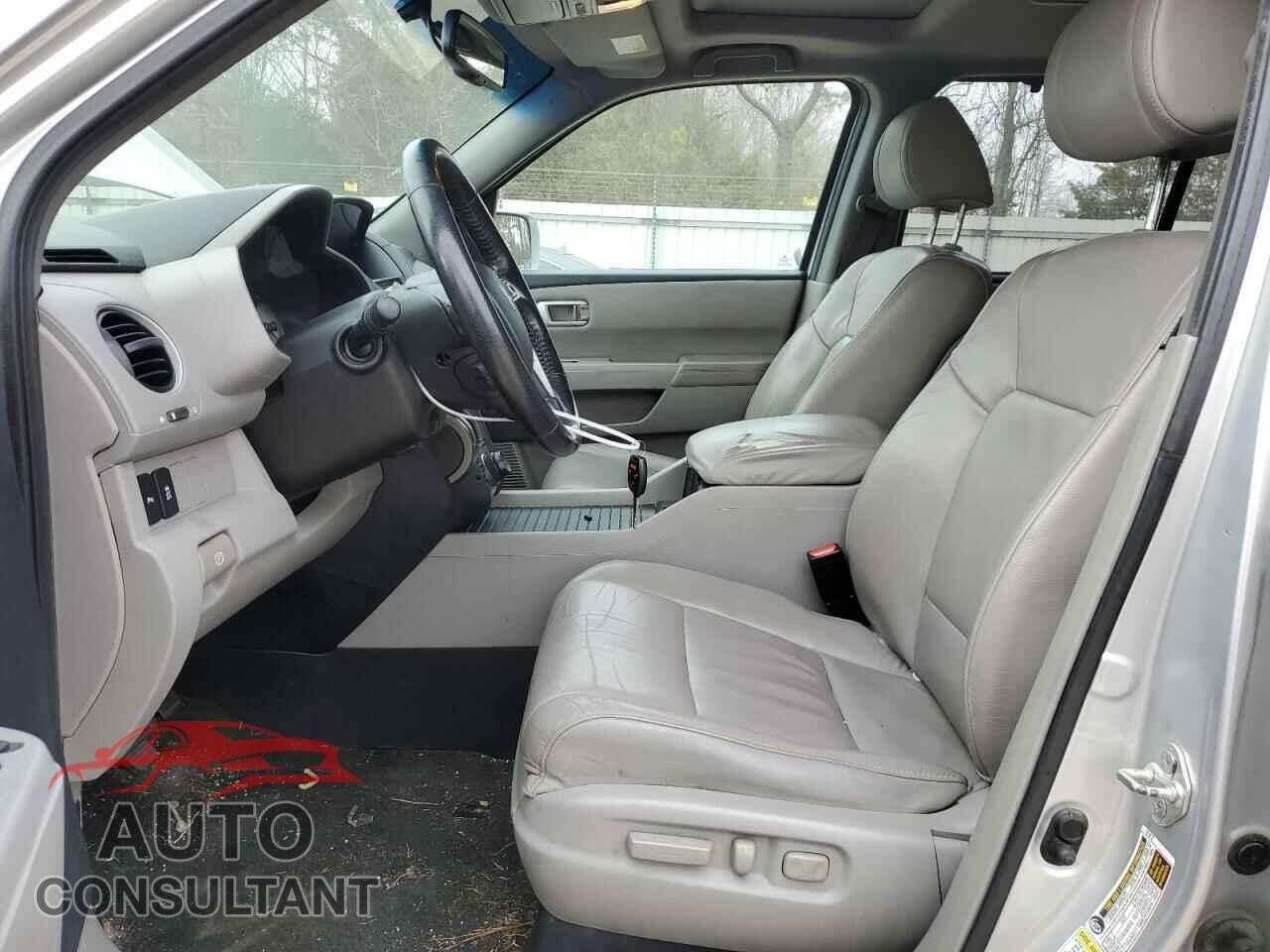HONDA PILOT 2013 - 5FNYF4H94DB062455