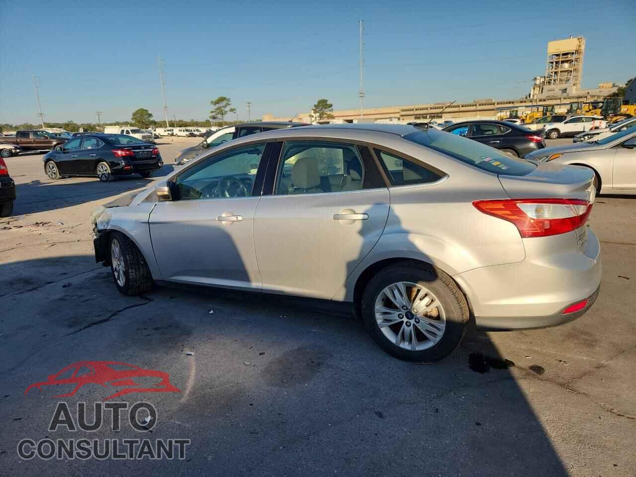 FORD FOCUS 2012 - 1FAHP3H27CL457578