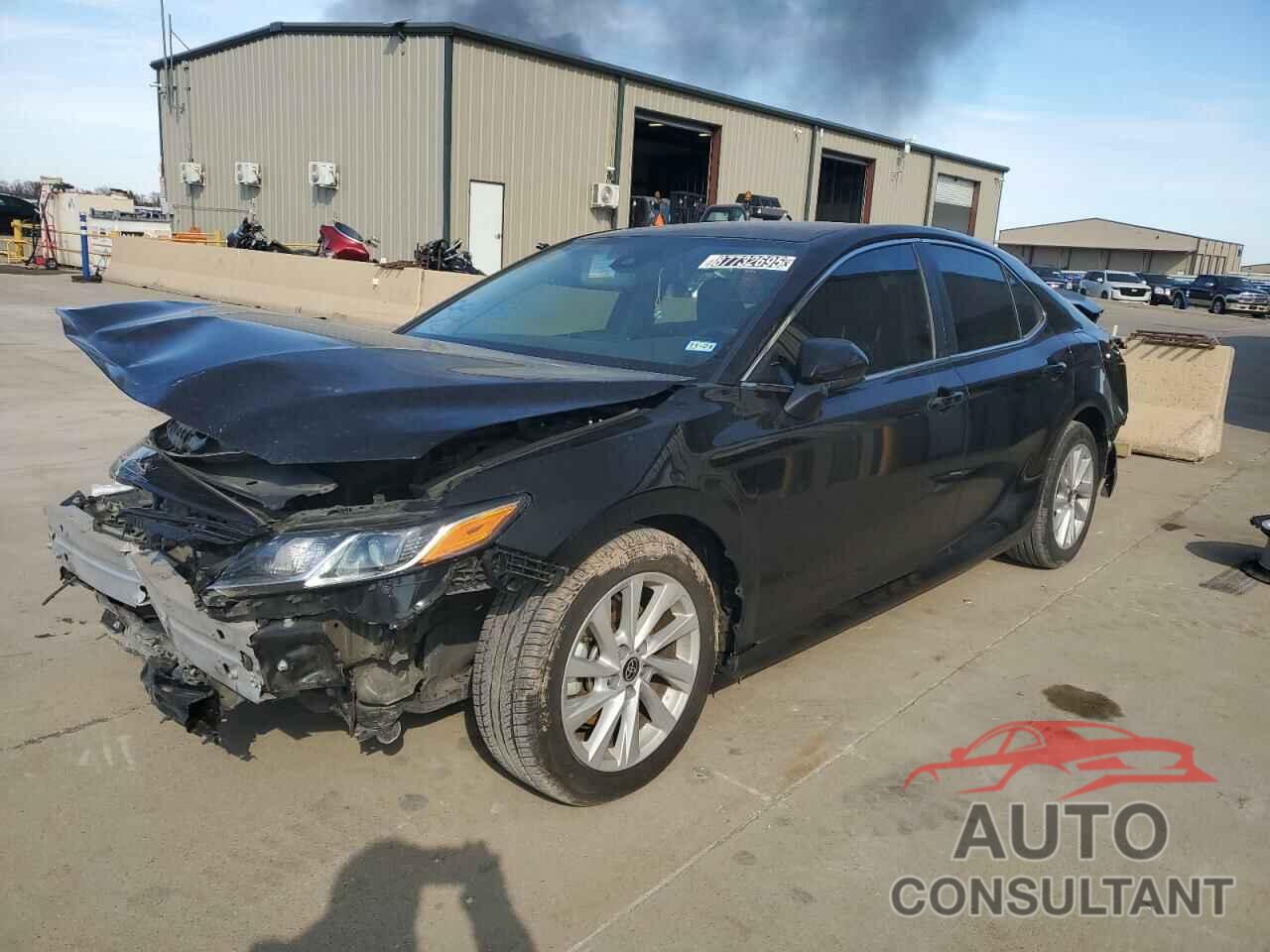 TOYOTA CAMRY 2022 - 4T1C11AK1NU007907