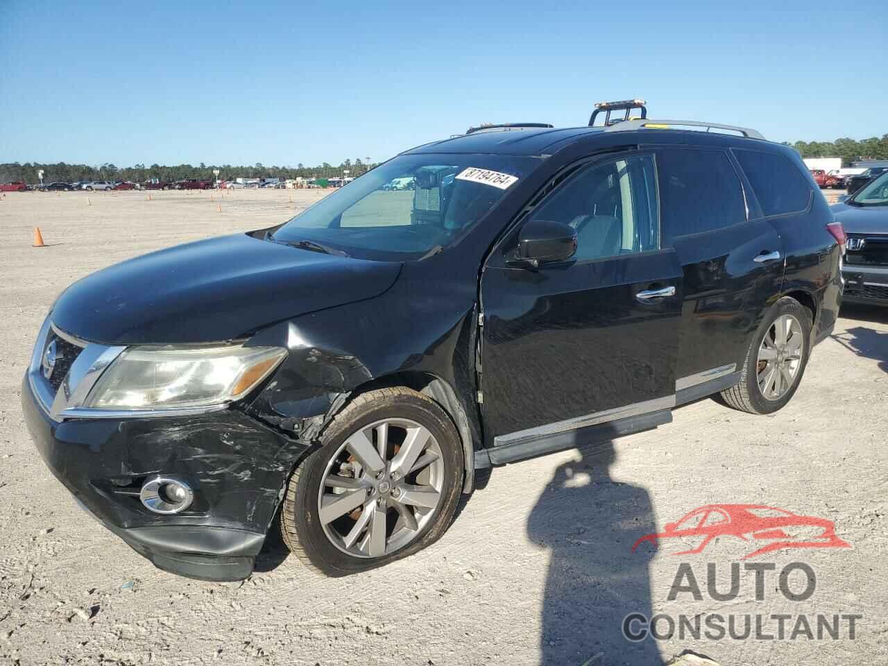 NISSAN PATHFINDER 2013 - 5N1AR2MM8DC684542
