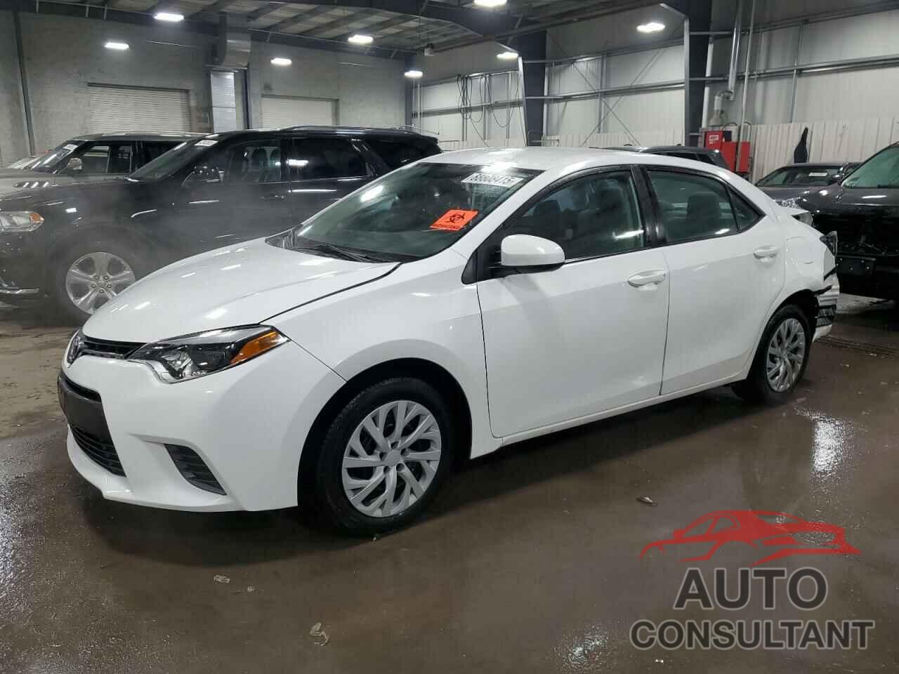 TOYOTA COROLLA 2015 - 2T1BURHE1FC258267