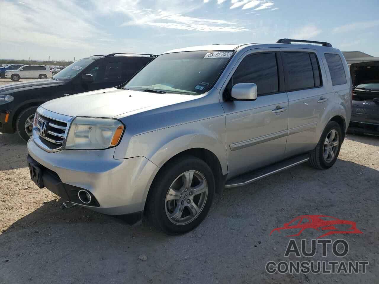 HONDA PILOT 2013 - 5FNYF3H63DB034209