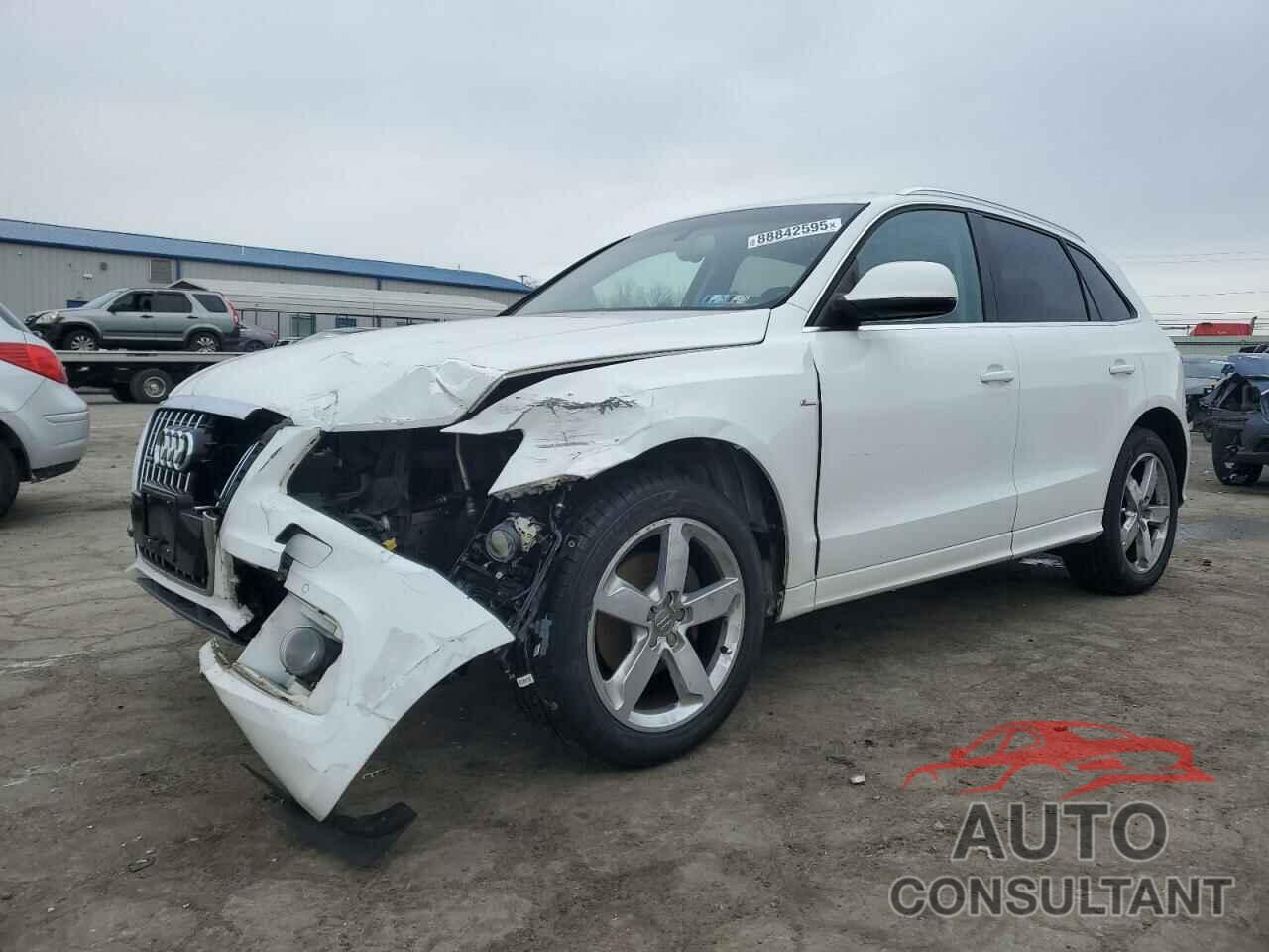 AUDI Q5 2011 - WA1DKAFP7BA092625