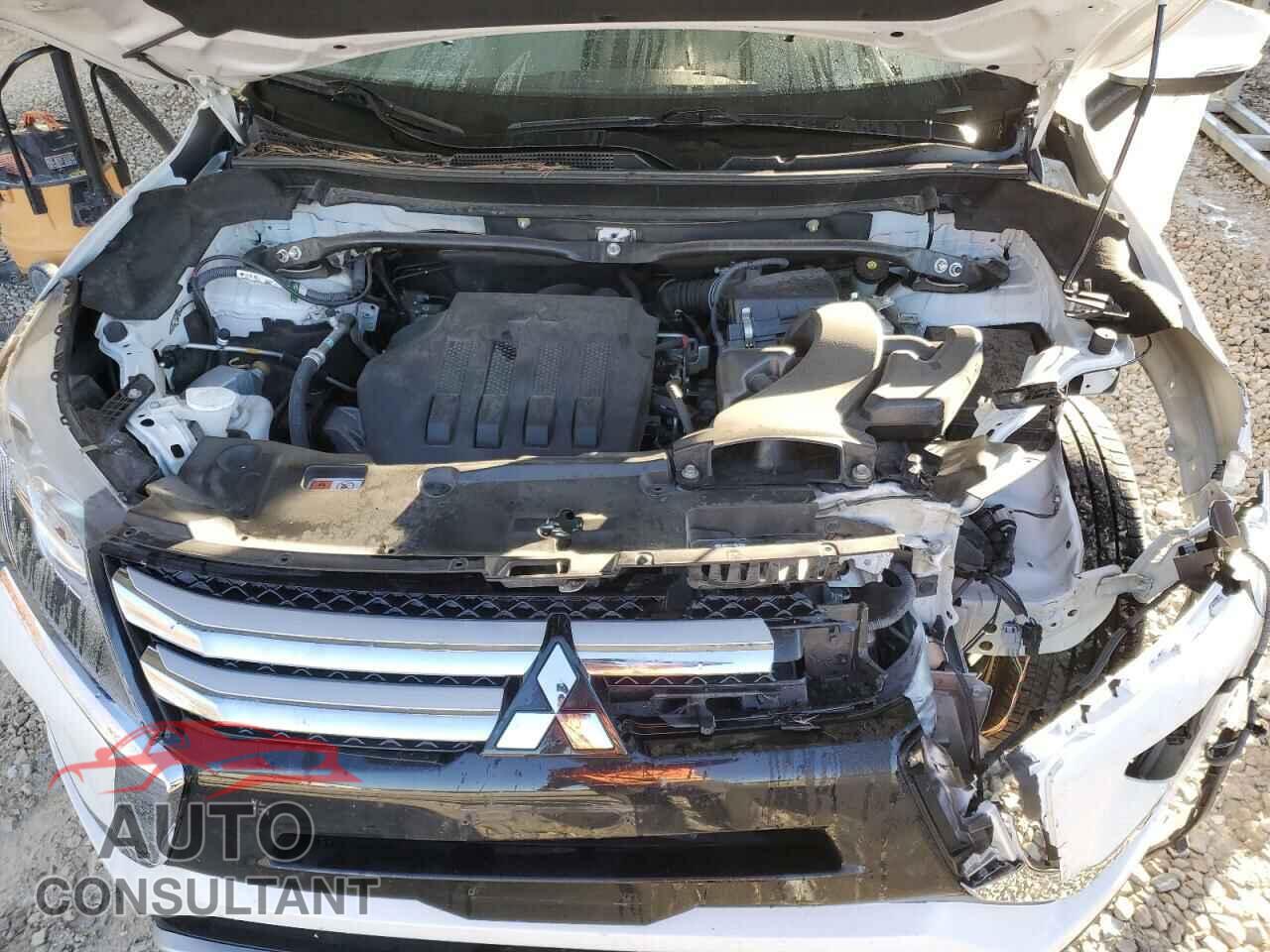 MITSUBISHI ECLIPSE 2019 - JA4AT5AA2KZ017763