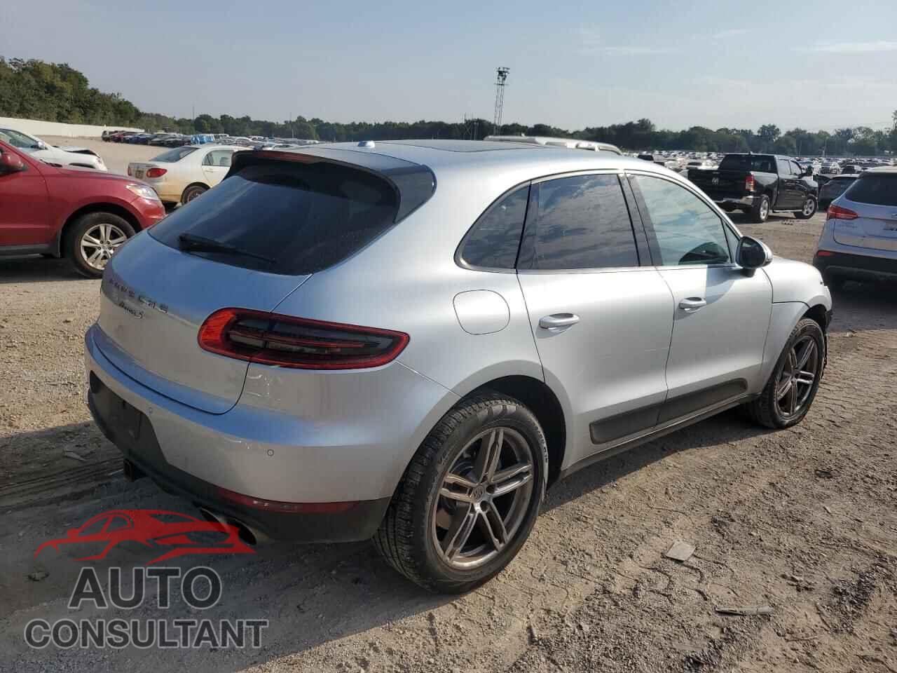 PORSCHE MACAN 2015 - WP1AB2A52FLB44594