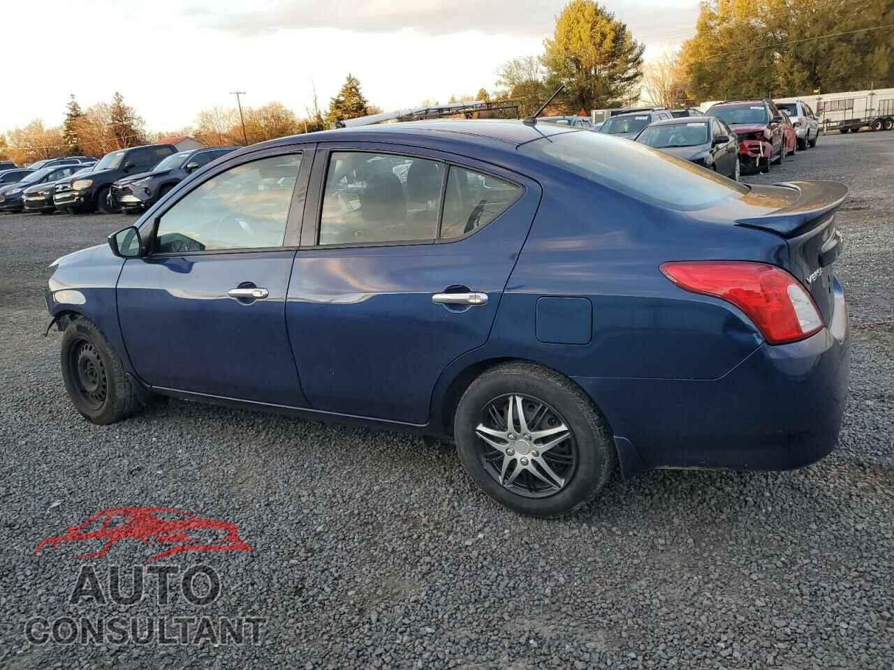 NISSAN VERSA 2019 - 3N1CN7AP6KL808431