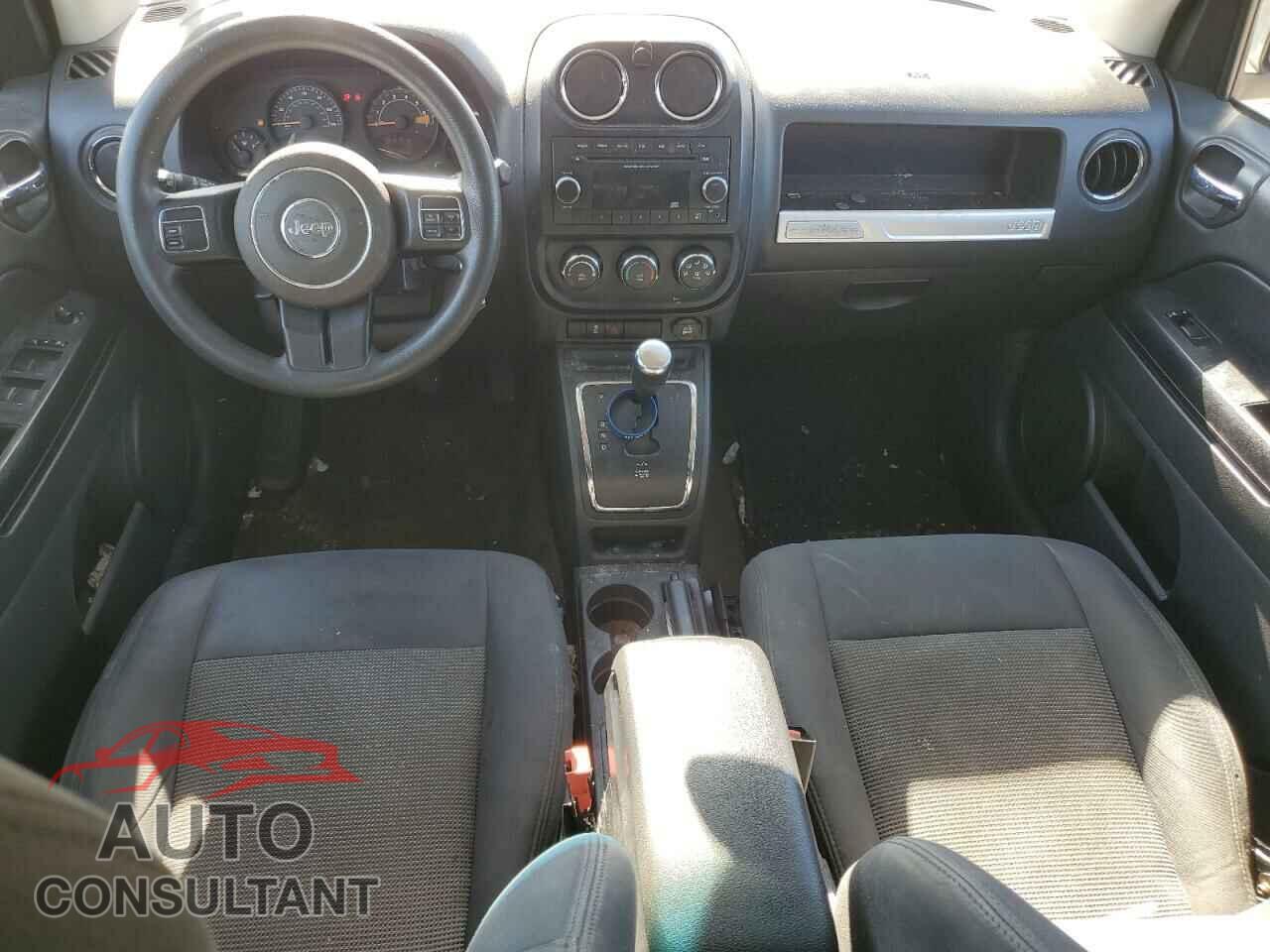 JEEP COMPASS 2015 - 1C4NJCBA4FD249686