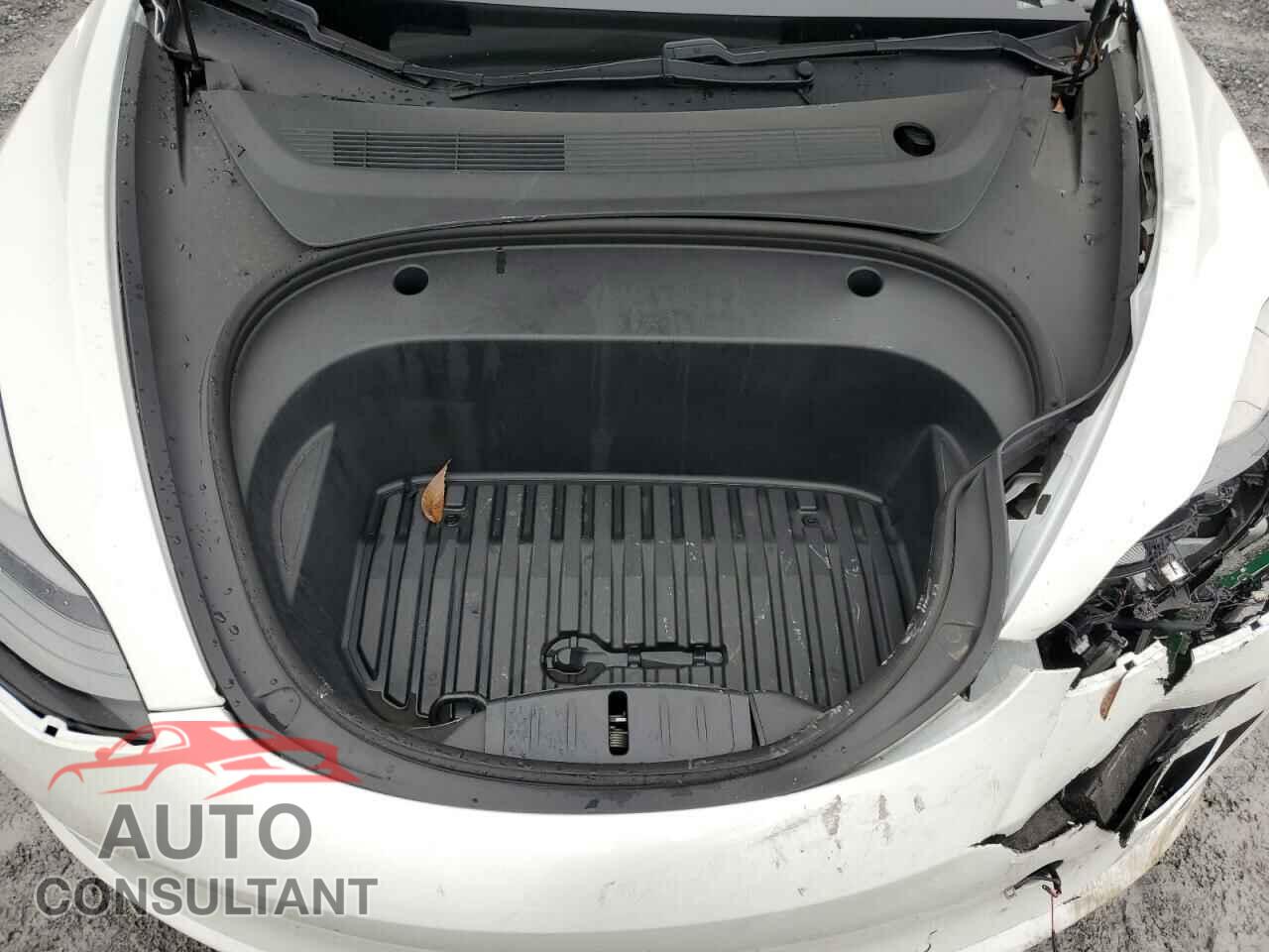 TESLA MODEL 3 2021 - 5YJ3E1EA0MF940523