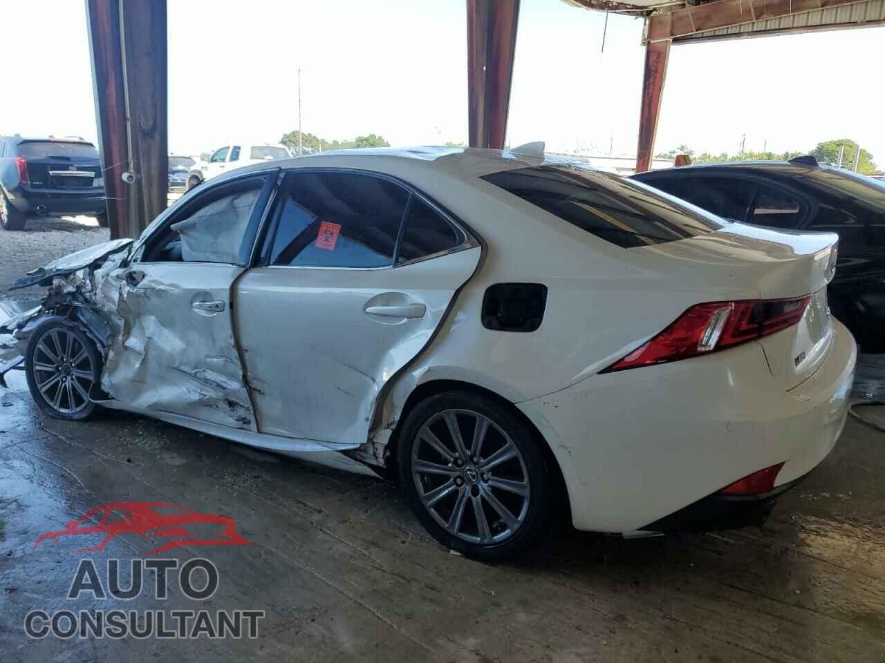 LEXUS IS 2015 - JTHBF1D27F5043981