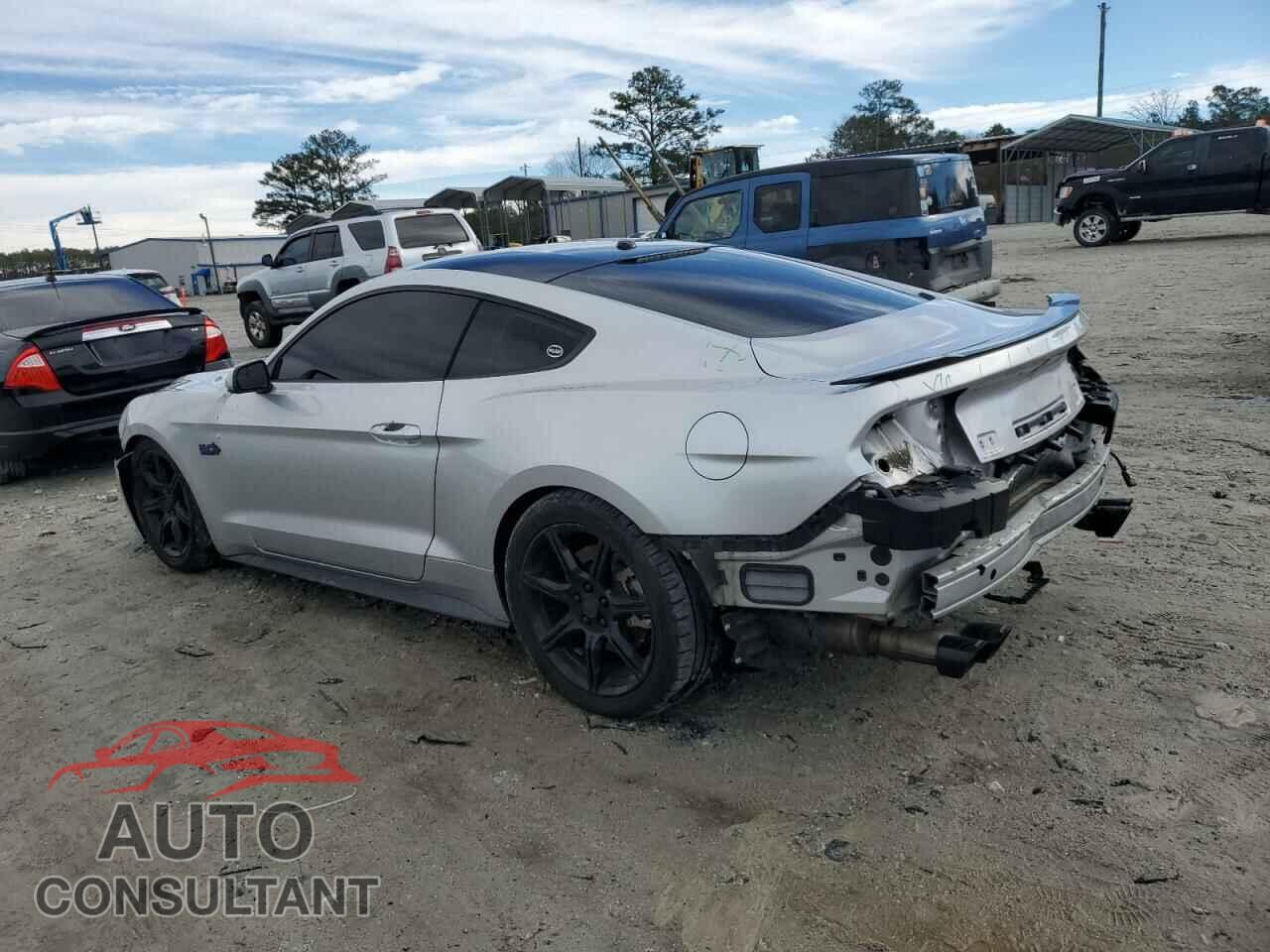 FORD MUSTANG 2019 - 1FA6P8CF2K5201916