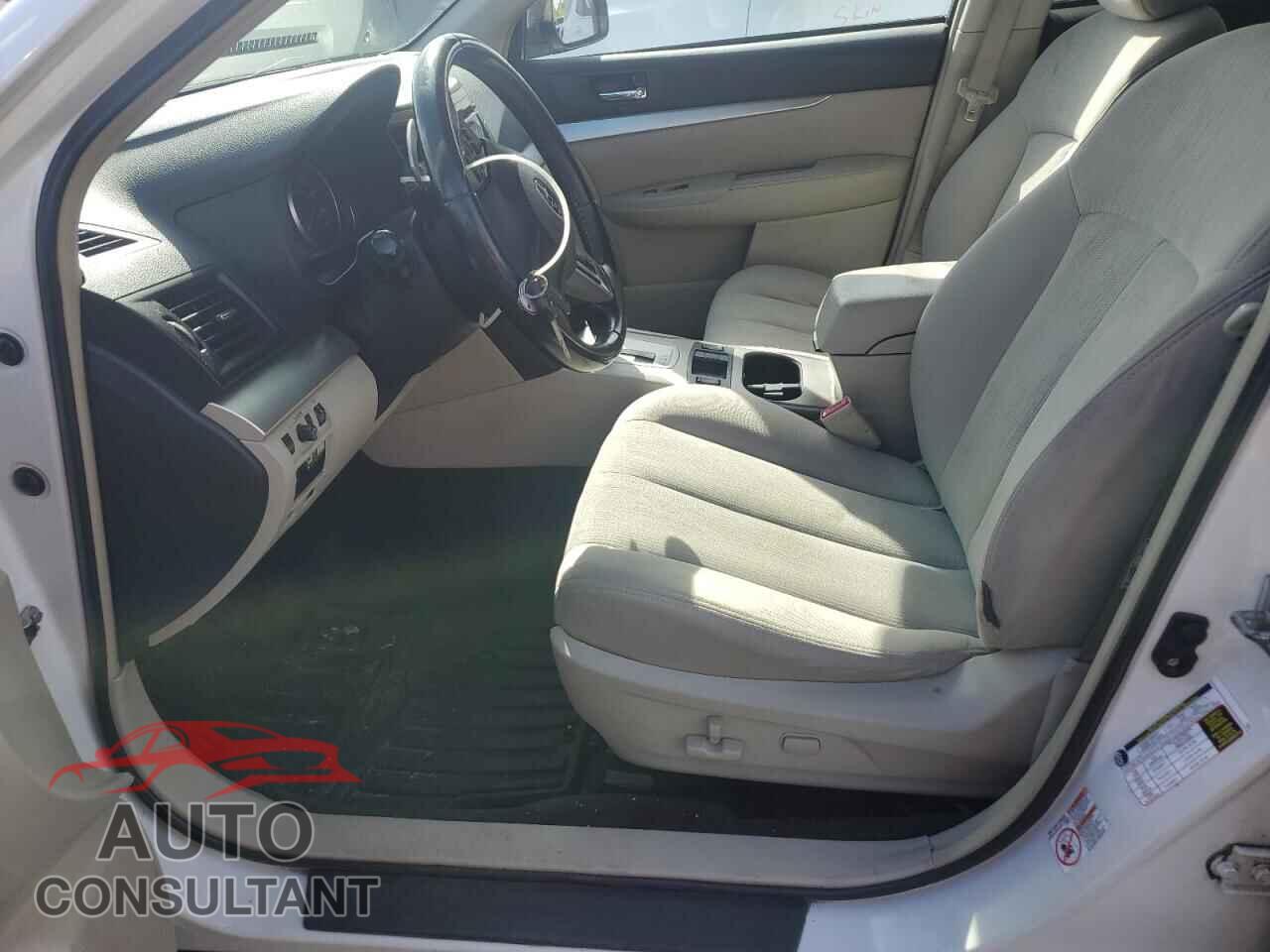 SUBARU OUTBACK 2013 - 4S4BRBCC5D3297511