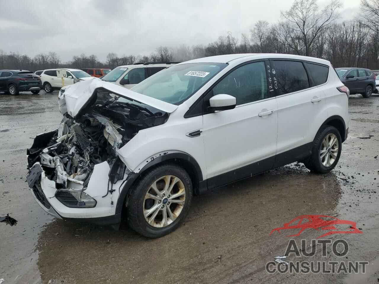 FORD ESCAPE 2017 - 1FMCU0GD1HUA21465