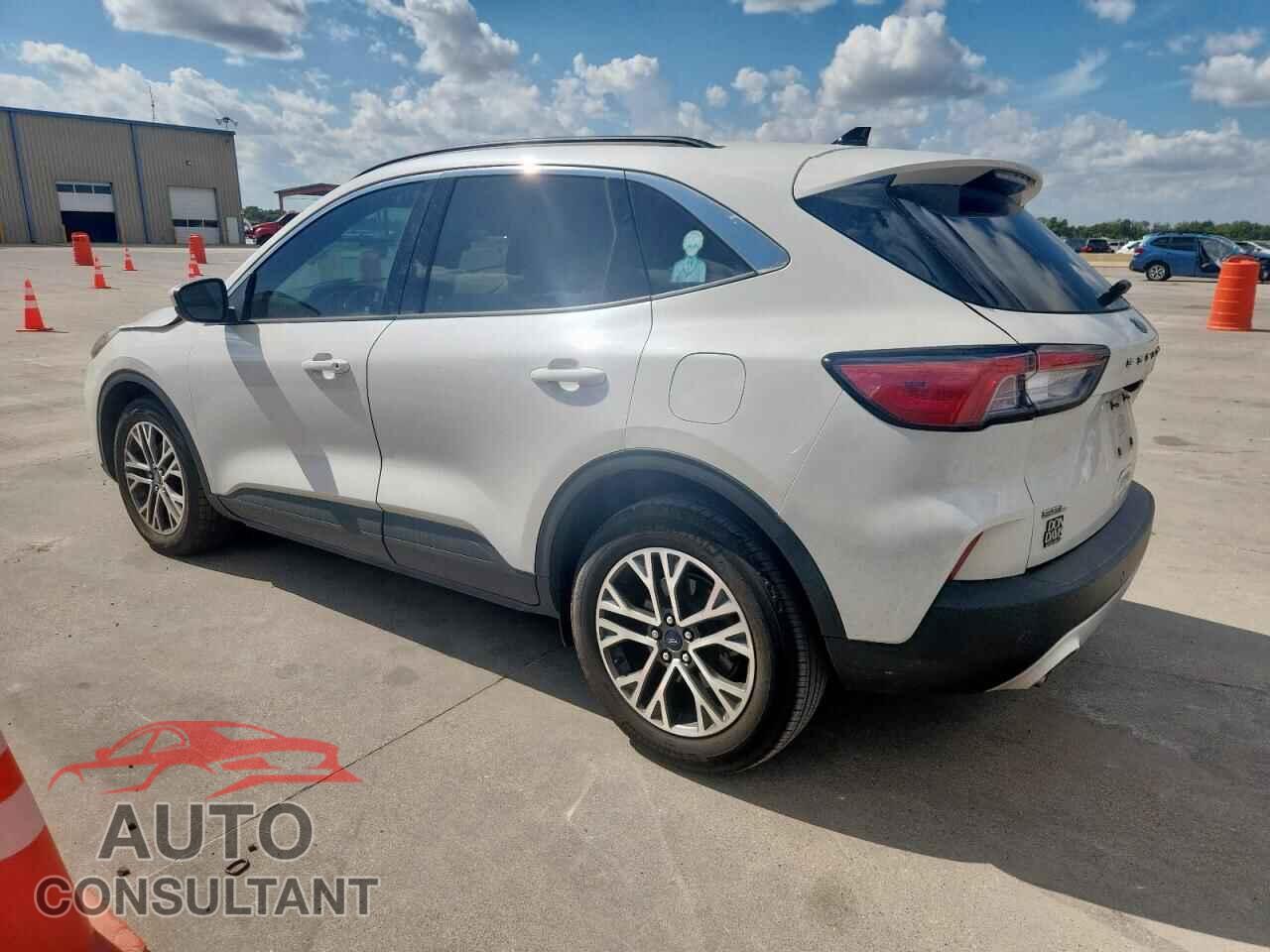 FORD ESCAPE 2020 - 1FMCU0H67LUA31300