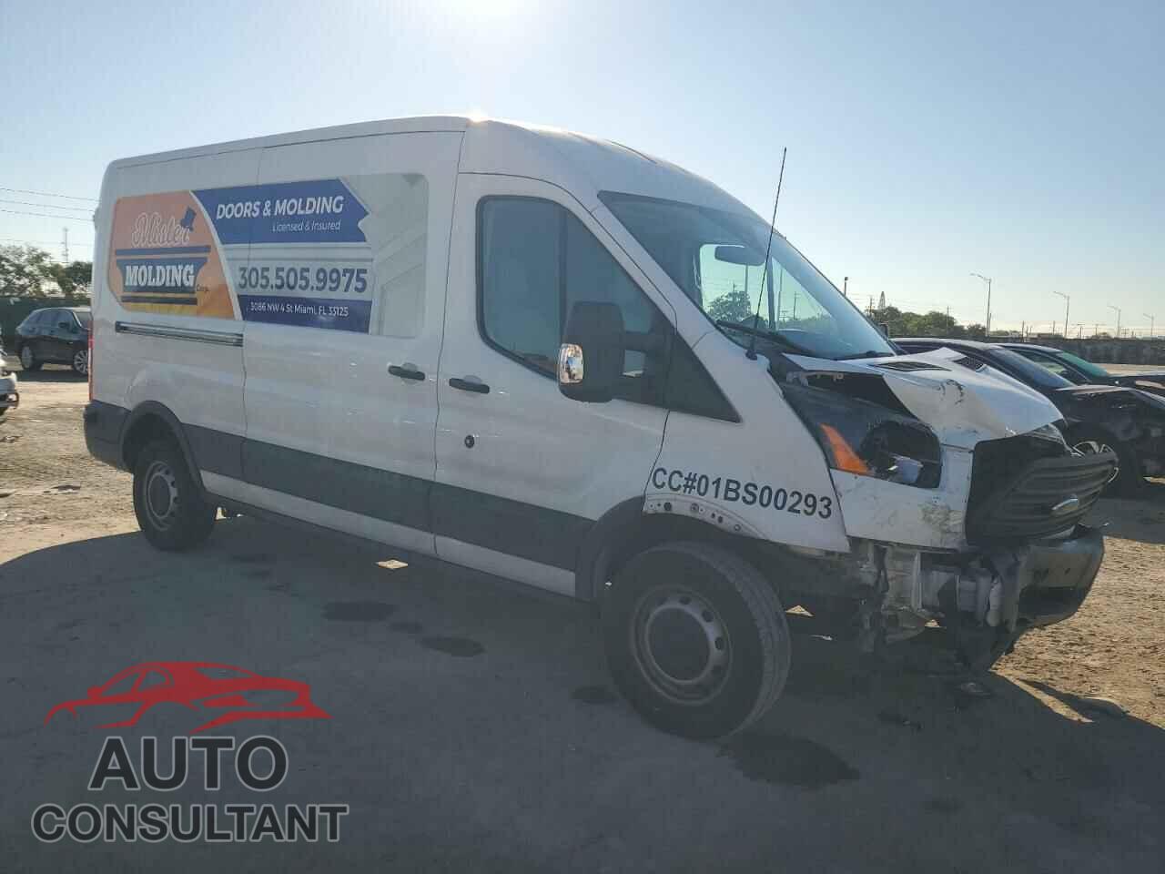 FORD TRANSIT 2017 - 1FTYR2CM9HKA04129