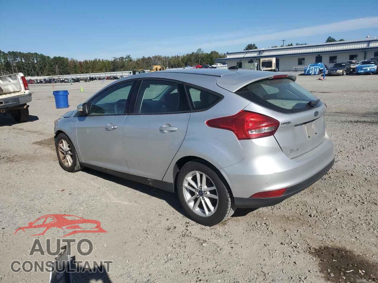 FORD FOCUS 2017 - 1FADP3K26HL267639