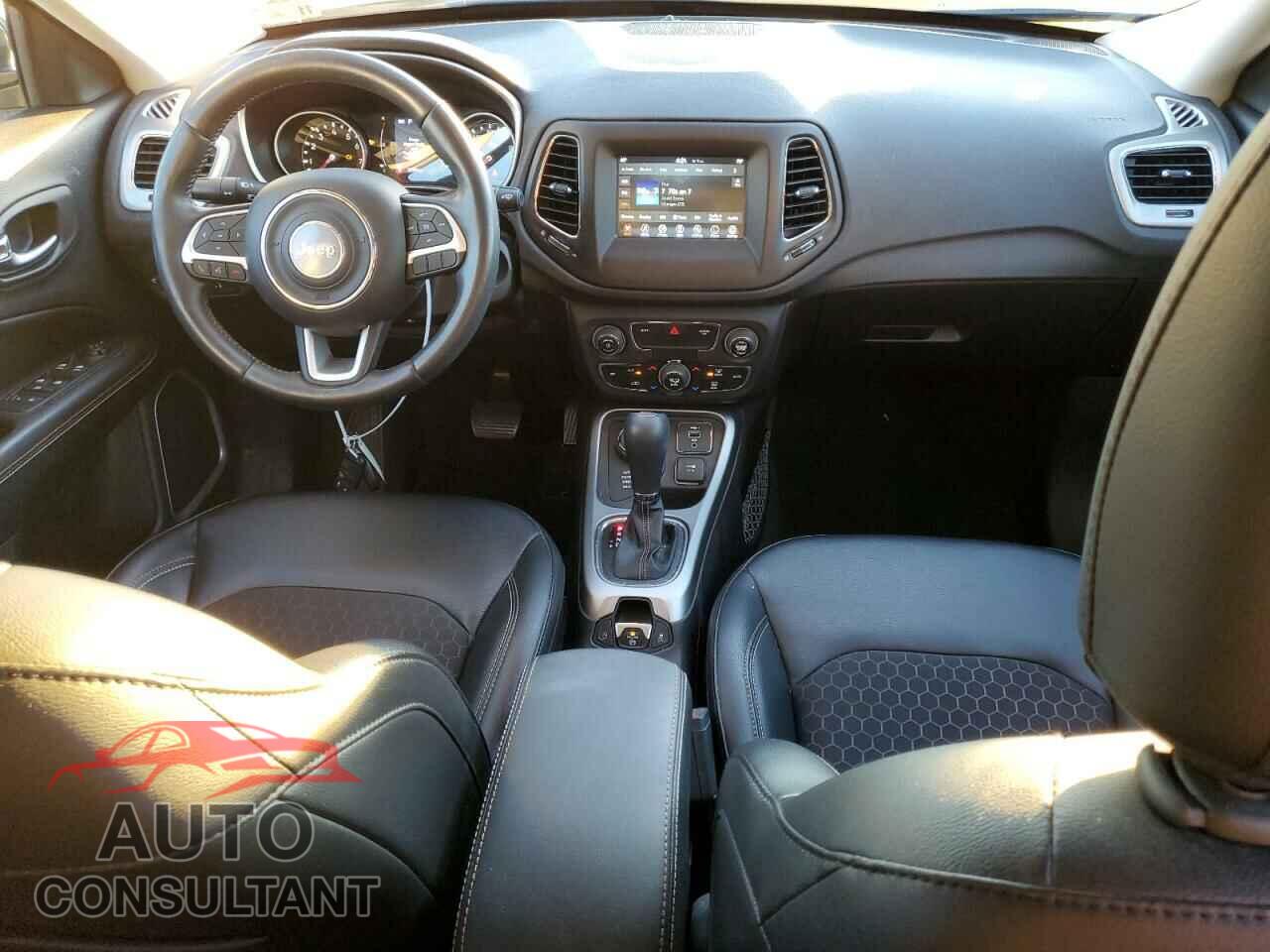 JEEP COMPASS 2020 - 3C4NJDBB1LT145287