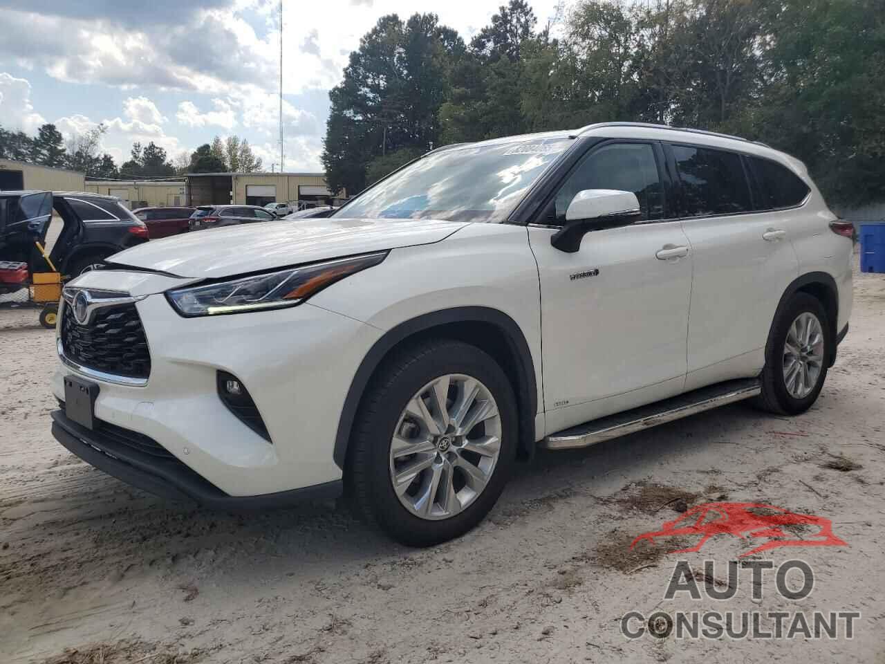 TOYOTA HIGHLANDER 2021 - 5TDDBRCH3MS532671