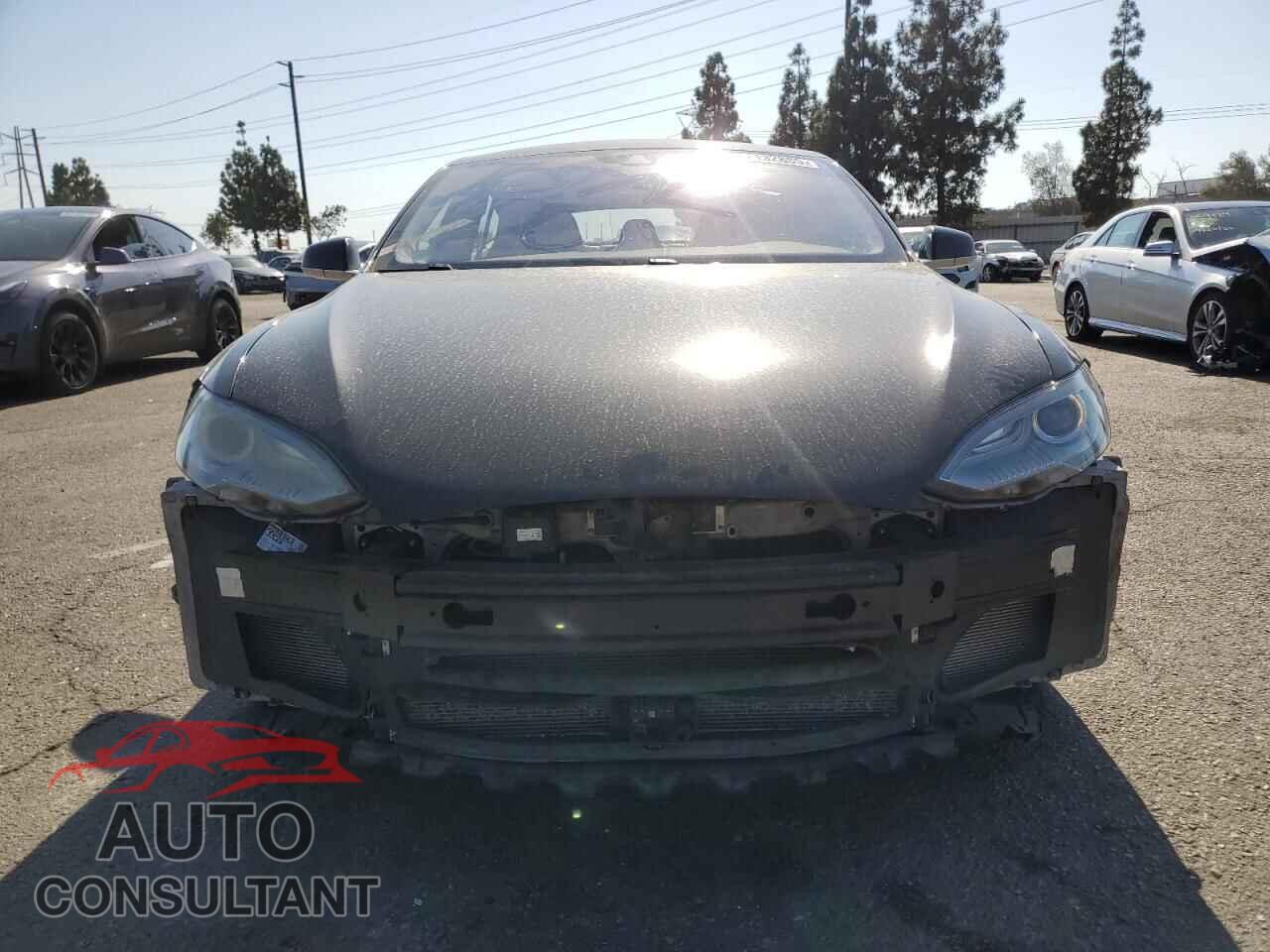TESLA MODEL S 2016 - 5YJSA1E17GF133685
