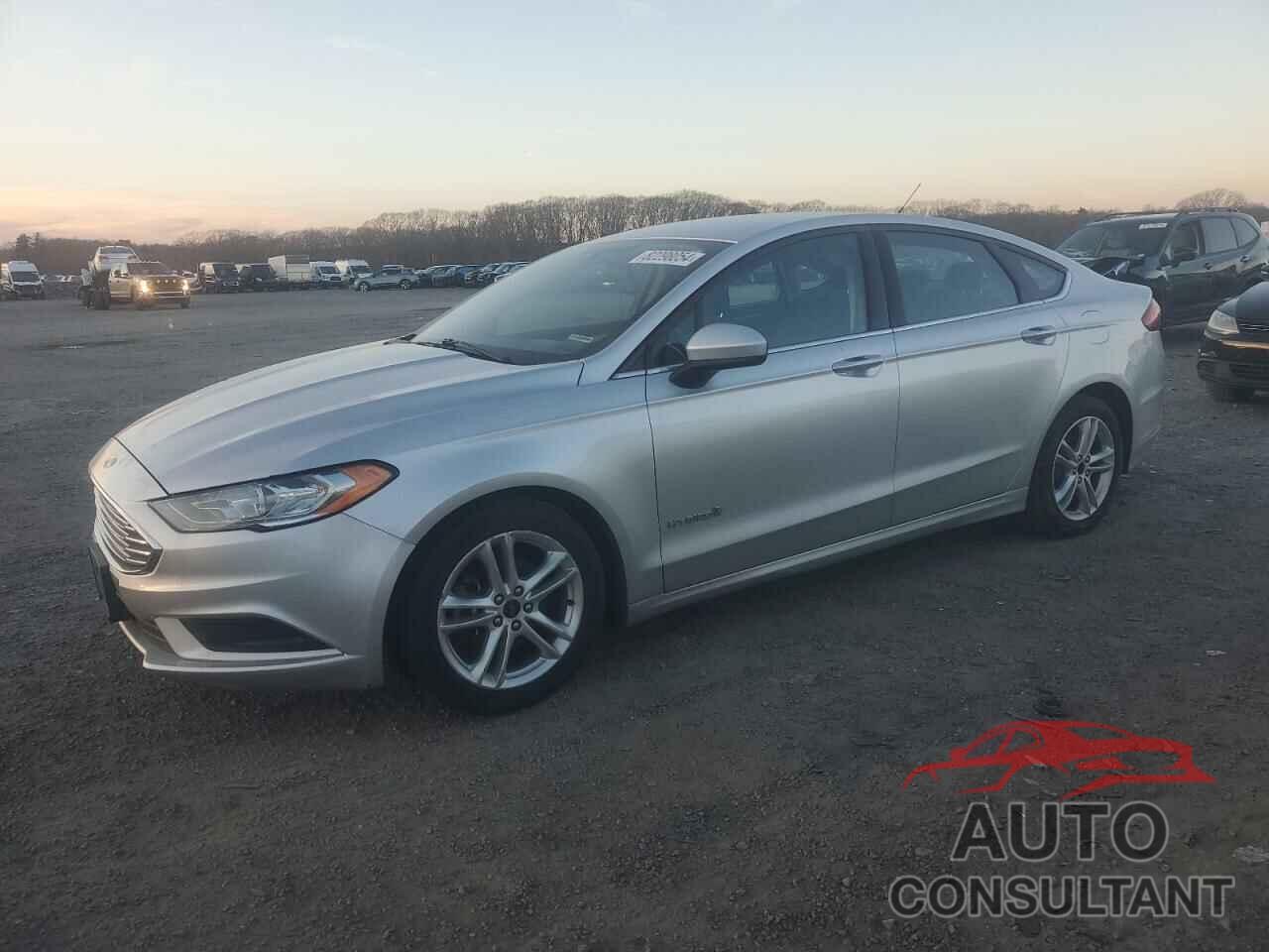 FORD FUSION 2018 - 3FA6P0LU0JR112678