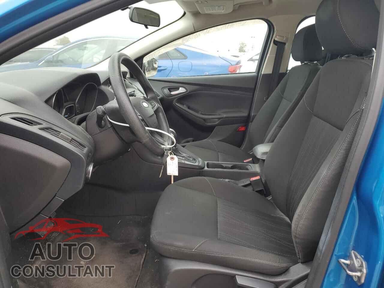 FORD FOCUS 2016 - 1FADP3F22GL211755