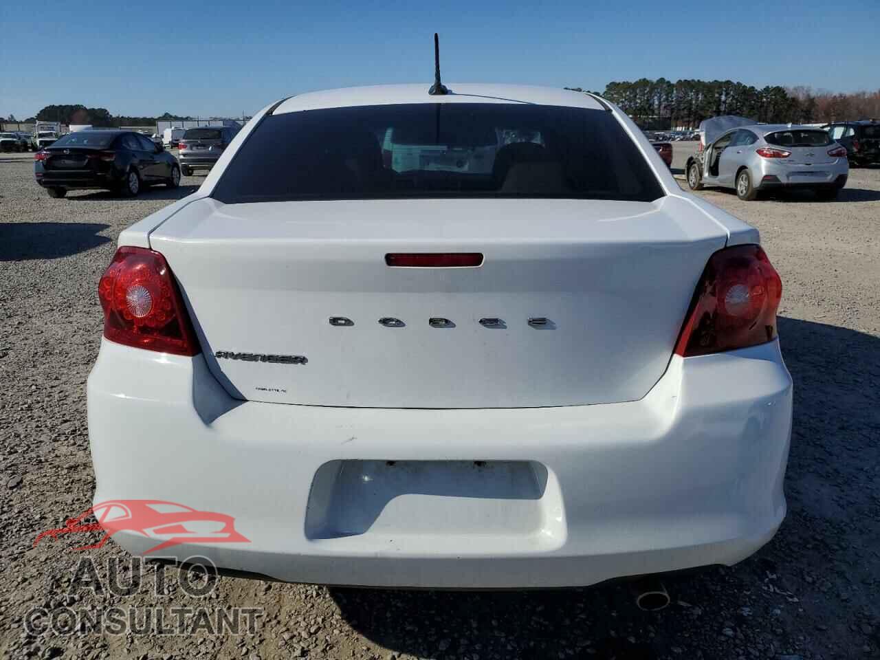 DODGE AVENGER 2013 - 1C3CDZAB5DN649019
